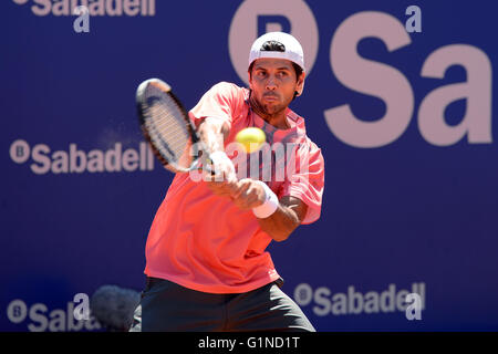 BARCELONA - 21 APR: Fernando Verdasco (spanischer Tennisspieler) spielt bei der ATP Barcelona Open Banc Sabadell Conde de Godo tourna Stockfoto