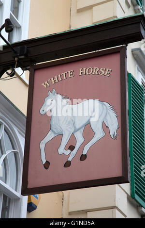 White Horse Pub Schild, Broad Street, Oxford, England, UK Stockfoto