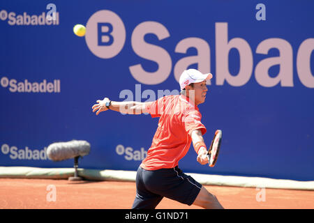 BARCELONA - 21 APR: Kei Nishikori (Tennisspieler aus Japan) spielt bei der ATP Barcelona Open Banc Sabadell. Stockfoto