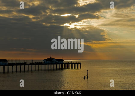 Southwold Pier in der Morgendämmerung, Suffolk, England UK Stockfoto