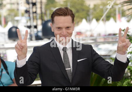 Cannes, Frankreich. 11. Mai 2016. CANNES, Frankreich - 17. Mai: Director Matt Ross besucht die "Kapitän Fantastic" Photocall während der 69. Annual Cannes Film Festival im 17. Mai 2016 in Cannes, Frankreich. © Friedrich Injimbert/ZUMA Draht/Alamy Live-Nachrichten Stockfoto