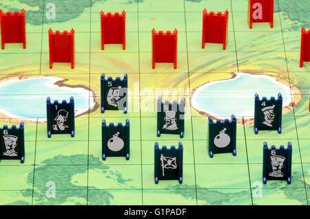 Brettspiel Stratego mit Stücken Stockfoto