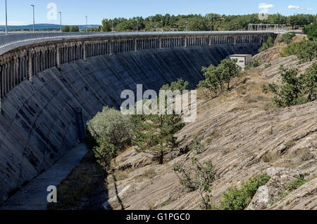 Stausee von La Cuerda del Pozo oder Stausee von La Muedra in den Fluss Duero, Vinuesa, Soria, Spanien Stockfoto