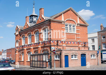 18. Jahrhundert Jacobean Rathaus, High Street, Thame, Oxfordshire, England, Vereinigtes Königreich Stockfoto