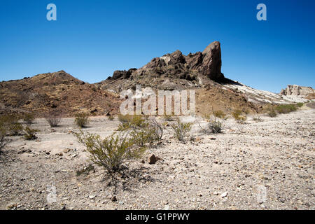 Magmatischen Felsvorsprung in Big Bend Nationalpark neben Ross Maxwell Scenic Drive. Stockfoto