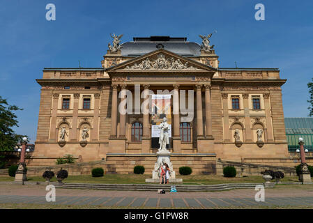 Hessisches Staatstheater, Christian-Zais-Straße, Wiesbaden, Hessen, Deutschland Stockfoto