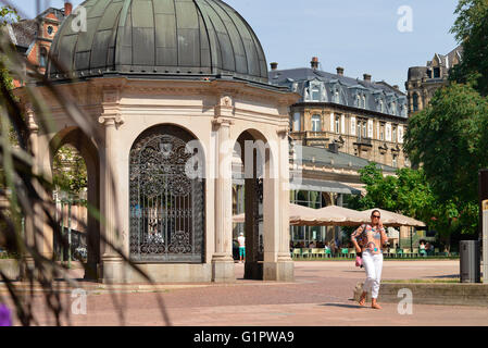 Trinkstelle, Pavillon, Kochbrunnenplatz, Wiesbaden, Hessen, Deutschland Stockfoto