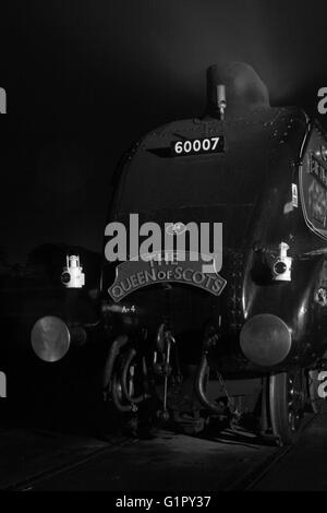 Die große Versammlung zur Fortbewegung Shildon Februar 2014 60007 SIR NIGEL GRESLEY in schwarz / weiß Stockfoto