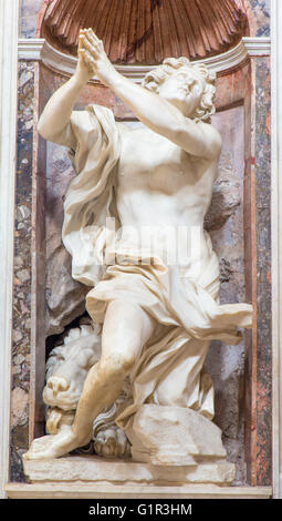 Rom, Italien - 9. März 2016: Der Prophet Daniel Marmorstatue von Gian Lorenzo Bernini (1655) Stockfoto