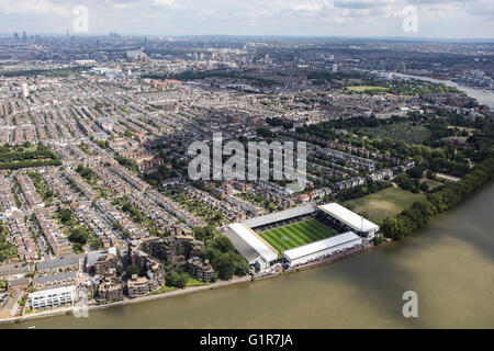 Eine Luftaufnahme des Craven Cottage, Heimat des Fulham Football Club Stockfoto