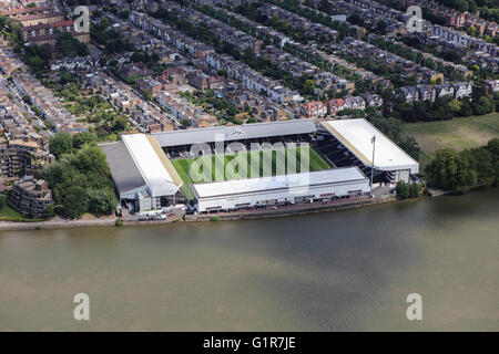 Eine Luftaufnahme des Craven Cottage, Heimat des Fulham Football Club Stockfoto