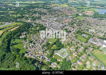 Eine Luftaufnahme von der North Yorkshire Stadt Knaresborough Stockfoto