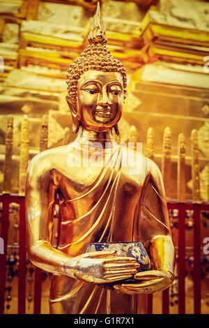 Goldene Buddha-Statue im Wat Phra, die Doi Suthep Stockfoto