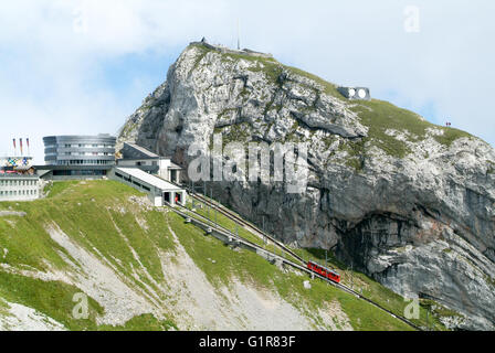 Pilatus Kulm Bahnhof nahe dem Gipfel des Pilatus an der Grenze zwischen dem Kanton Obwalden und Nidwalden in Central Swit Stockfoto