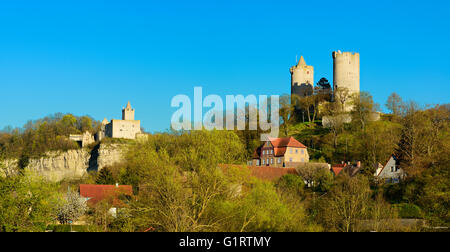 Burgruine Rudelsburg und Saaleck, Saaletal in der Nähe von Bad Kosen, Sachsen-Anhalt, Deutschland Stockfoto