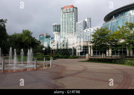 Hotels im Fallsview, Embassy Suites Niagara Falls, Provinz Ontario, Kanada Stockfoto