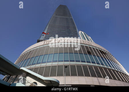 Hotel The Ritz-Carlton in Wolkenkratzern International Commerce Centre, ICC, Union Square, West Kowloon, Hong Kong, China Stockfoto