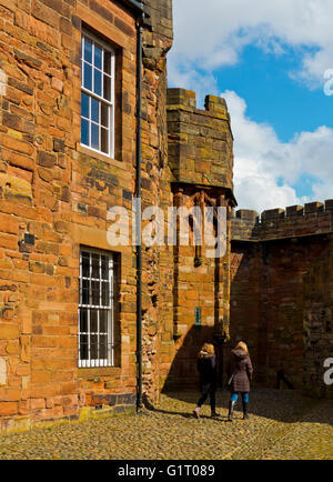 Das äußere des Carlisle Castle, erbaut im 12. Jahrhundert Carlisle Cumbria England UK Stockfoto