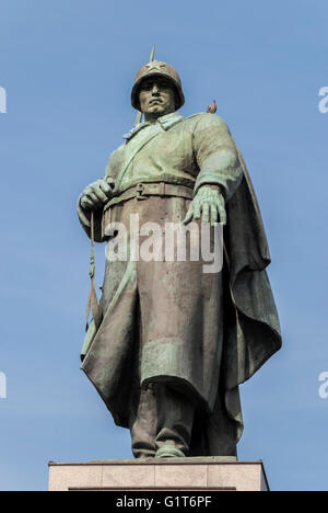 Berlin Sowjetsoldaten Statue auf russischen Krieg Memorial Deutschland Sowjetisches Spuren. Stockfoto