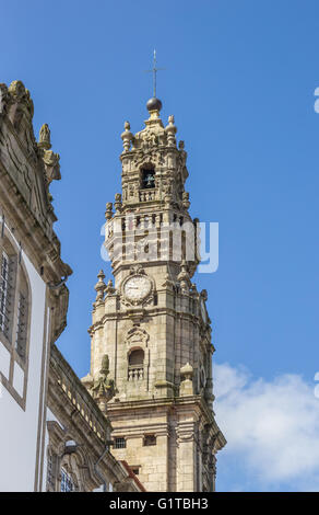 Turm der Igreja Dos Clerigos in Porto, Portugal Stockfoto