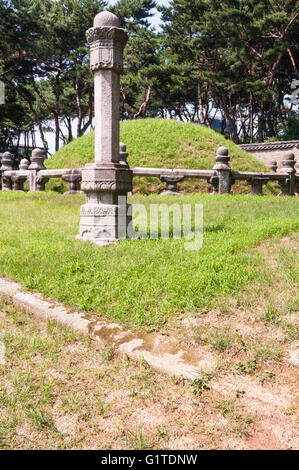 Grab von König Sejong der große, Königliche Gräber der Joseon-Dynastie, 1392-1910, Gangdong Park, Seoul, Südkorea; Stockfoto