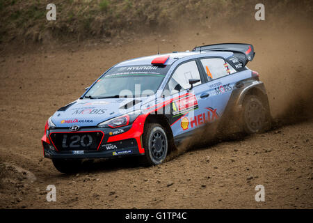 Baltar, Portugal. 19. Mai 2016. (esp) Dani Sordo und Marc Marti (esp) in Hyundai l 20 wrc von Hyundai motorsport n-Team während der WM vodafone Rally de Portugal Shakedown in Baltar, Portugal 2016, Kredit: diogo Baptista/alamy leben Nachrichten Stockfoto