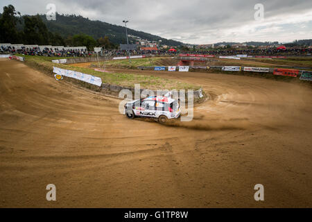 Baltar, Portugal. 19. Mai 2016. sandree Parr (Est) im Ford Fiesta r5 während der wrc vodafone Rally de Portugal Shakedown in Baltar, Portugal 2016, Kredit: diogo Baptista/alamy leben Nachrichten Stockfoto