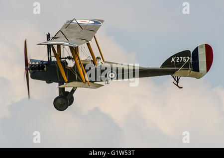 A2767 ZK-KOZ ist eine exakte Reproduktion der Zweisitzer 1916 Royal Aircraft Factory BE2e Aufklärung des Royal Flying Corps Stockfoto