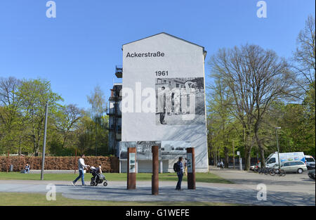 Wandbild, Ackerstrasse, Gedenkstaette Berliner Mauer, Bernauer Straße, Mitte, Berlin, Deutschland Stockfoto