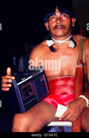 Treffen der indigenen Völker Zelt 9 Flamingo Park, Kaiapo indigene Person Aufnahme Tagung Earth Summit in Rio, Brasilien Stockfoto