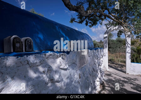 Das Grab des Rabbi Tarfon oder Tarphon der dritten Generation der Mischna weisen angehörte (70 CE) und ist eine jüdische Pilgerstätte in Kadita, Upper Galilee, Israel Stockfoto