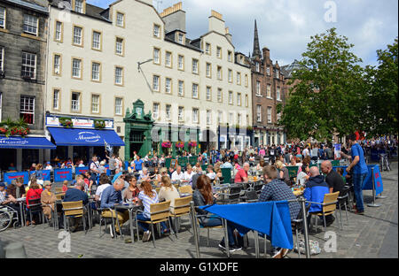 Luft Essen in Edinburgh Festival Stockfoto