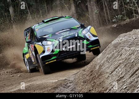 Baltar, Portugal. 19. Mai 2016. Die WRC Rallye Portugal, 4,61 km Baltar Test während der Eröffnung Shakedown Test. RAJHI © Aktion Plus Sport/Alamy Live-Nachrichten Stockfoto