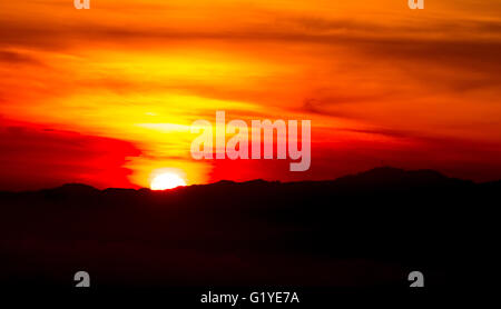 Sonnenuntergang über Hollywood Hills, Los Angeles, Los Angeles County, Kalifornien, USA Stockfoto