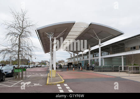 Waitrose-Supermarkt in Cheltenham, Gloucestershire, UK Stockfoto