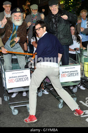 Johnny Knoxville besucht die Premiere von "Schlechten Opa" in London Stockfoto