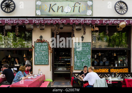 Knofi-Restaurant auf der Bergmannstraße in Kreuzberg Berlin Deutschland Stockfoto