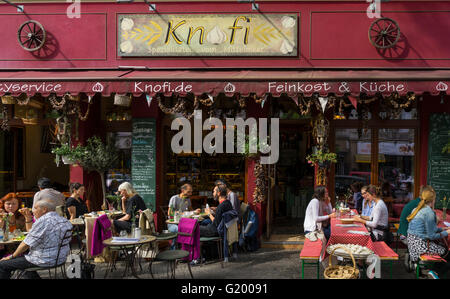 Knofi-Restaurant auf der Bergmannstraße in Kreuzberg Berlin Deutschland Stockfoto