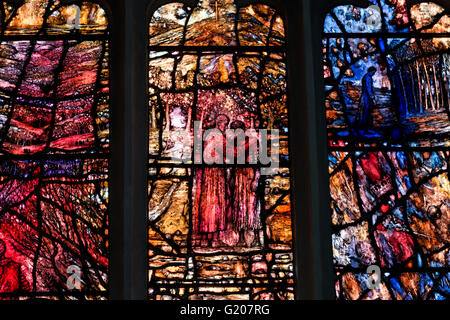 Richard III Memorial Glasmalereien von Tom Denny, Detail, Leicester Kathedrale, UK Stockfoto