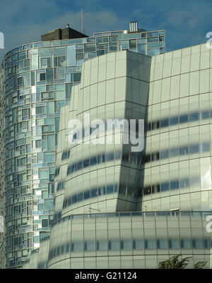 IAC Building (Inter aktiv Corp) befindet sich am West 18th Street und West Side Highway, entworfen von Frank Ghery. Anhand von Van Stockfoto