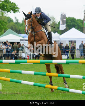 Rockingham Castle, Northamptonshire, UK. 21. Mai 2016. Zara Tindall - Rockingham Castle International Horse Trials, Samstag, 21. Mai 2016 Credit: Nico Morgan/Alamy Live-Nachrichten Stockfoto