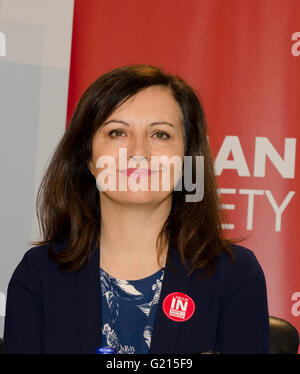 London, UK. 21. Mai 2016. Caroline Flint, Arbeits-Wartungstafel für Don Valley, Adressen der Fabian Society Summer Conference 21. Mai 2016 Credit: Prixpics/Alamy Live News Stockfoto