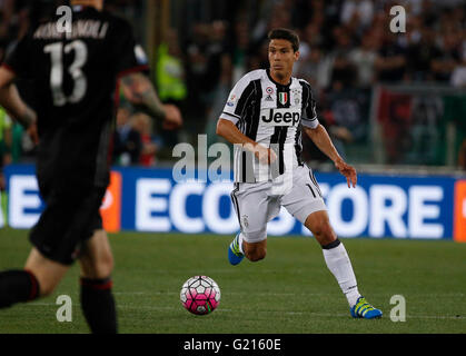 Rom, Italien. 21. Mai 2016. Hernanes während der Coppa Italia Finale Fußball match zwischen Juventus Turin und AC Mailand im Olympiastadion. Juventus gewann 1-0. © Ciro De Luca/Pacific Press/Alamy Live-Nachrichten Stockfoto