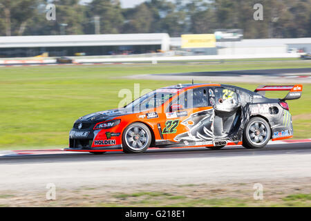 Melbourne, Australien. 22. Mai 2016.  Rennen Sie 11 der Vigin Australien Supercars Meisterschaft in Winton Raceway. Bildnachweis: David Hewison/Alamy Live-Nachrichten Stockfoto