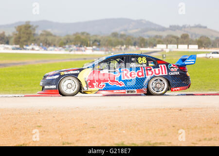 Melbourne, Australien. 22. Mai 2016.  Rennen Sie 11 der Vigin Australien Supercars Meisterschaft in Winton Raceway. Bildnachweis: David Hewison/Alamy Live-Nachrichten Stockfoto