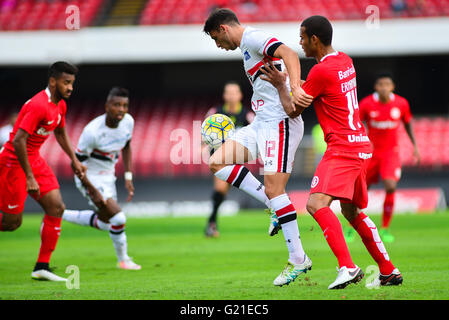 SAO PAULO, Brasilien - 22.05.2016: SAO PAULO X International Calleri von S? o Paulo während des Spiels zwischen S? o Paulo Vs Internacional, die erste Runde der Meisterschaft 2016 an der Estadio Cicero Pompeu de Toledo, bekannt als Morumbi-Stadion in Zone südlich von statt. (Foto: Mauricio Rummens / FotoArena) Stockfoto