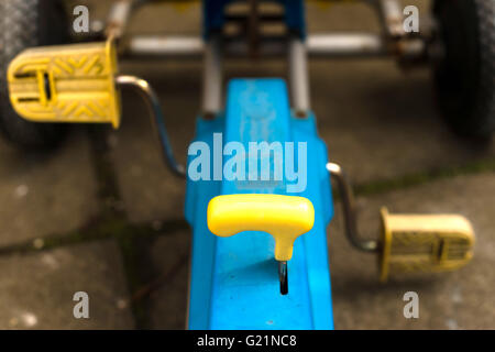 alten Stil Pedal Go-Kart, Blick vom Vordersitz Stockfoto