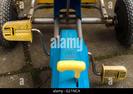 alten Stil Pedal Go-Kart, Blick vom Vordersitz Stockfoto