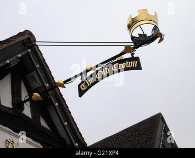 Birminghams ältestes Gasthaus, die alte Krone in öffentlichen, Digbeth, die behauptet, bis 1368 n. Chr. zurückreichen Stockfoto