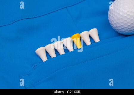 Detail der blaue Hosen und Golf-Ausrüstungen Stockfoto